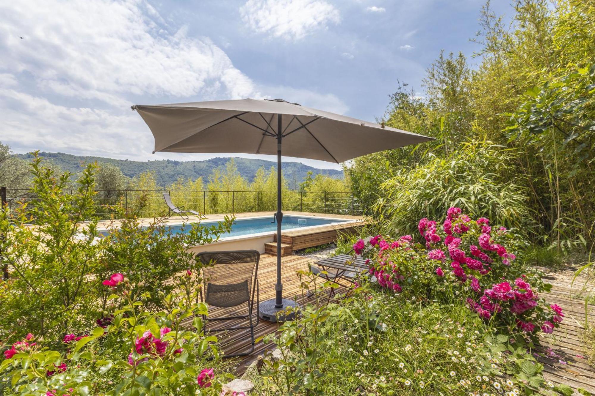 La Maison Des Chataigniers Meyrannes Экстерьер фото